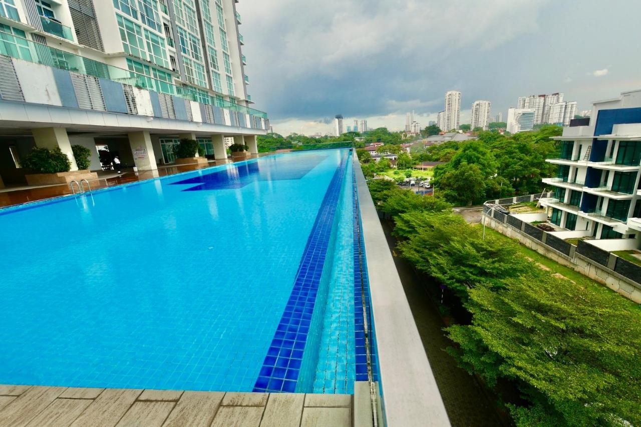 Paragon Serviced Apartment